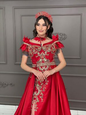 Elara Kırmızı Kraliyet Nişanlık